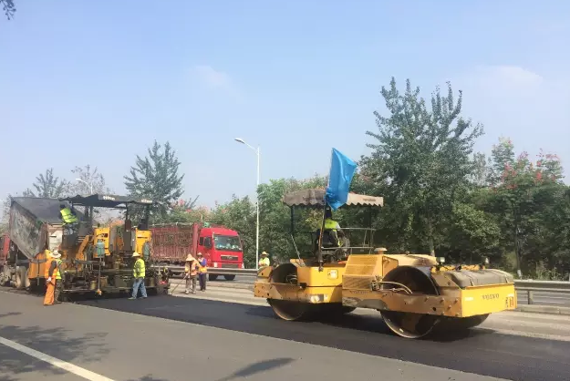 泡沫温拌沥青混合料技术 沥青网，sinoasphalt.com